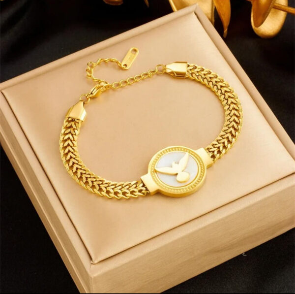 1001 Gold Plated Bracelet