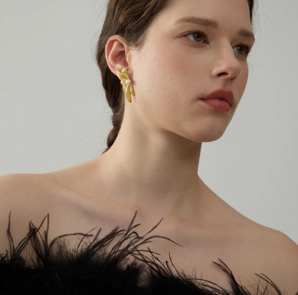1040 Gold Plated Earrings - Image 4