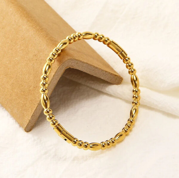 1043 Gold Plated Bangle - Image 4