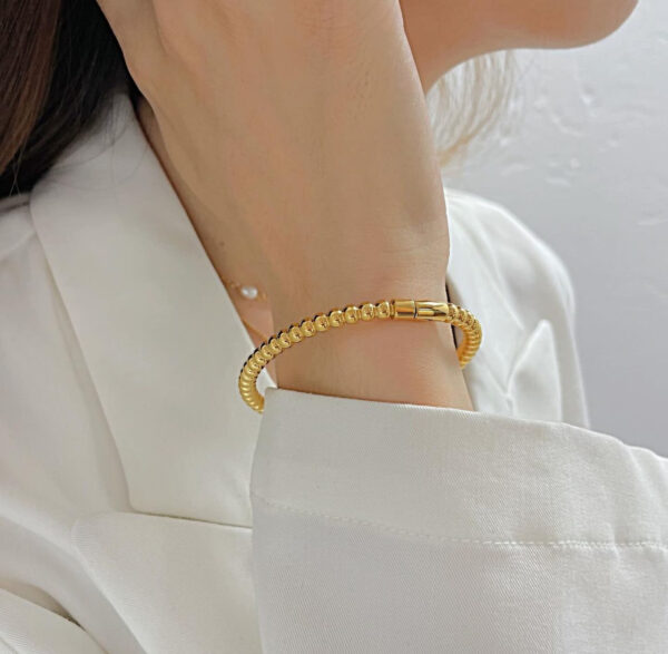 1049 Gold Plated Bangle - Image 3