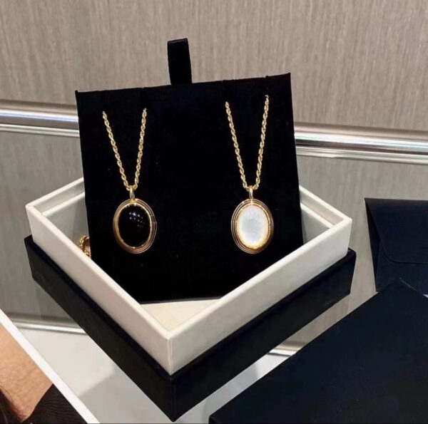 1053 Gold Plated Necklace - Image 3