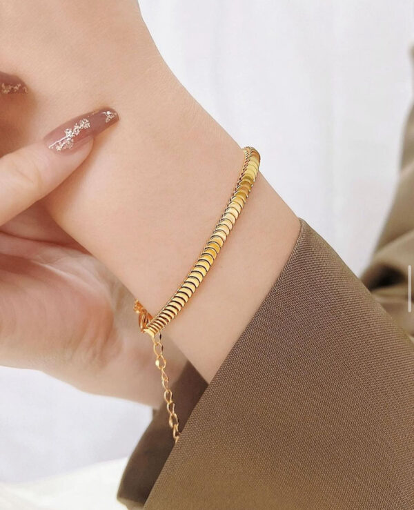 1060 Gold Plated Bracelet