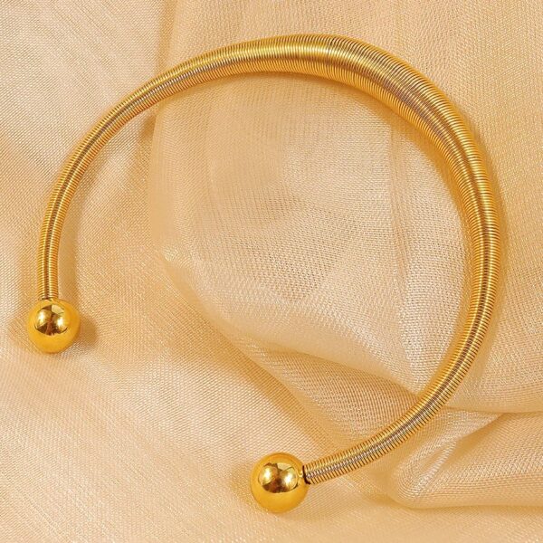 1073 Gold Plated Bangle