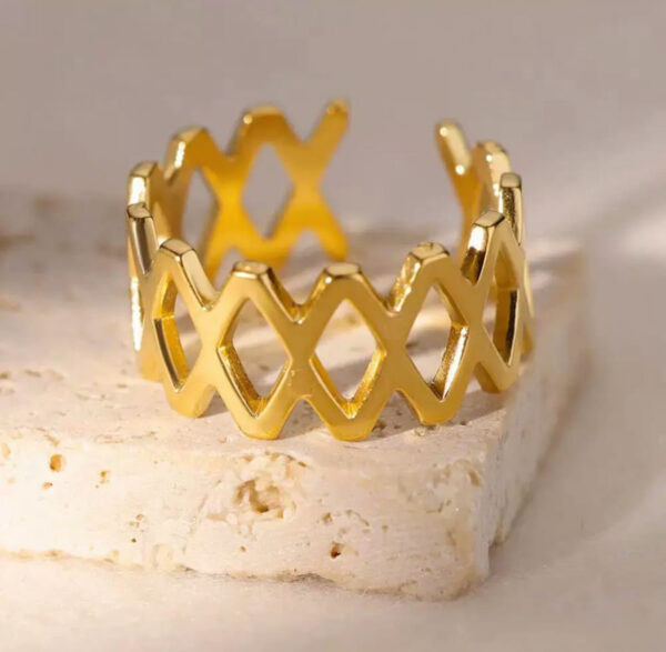 1123 Gold Plated Ring