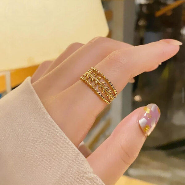 1122 Gold Plated Ring