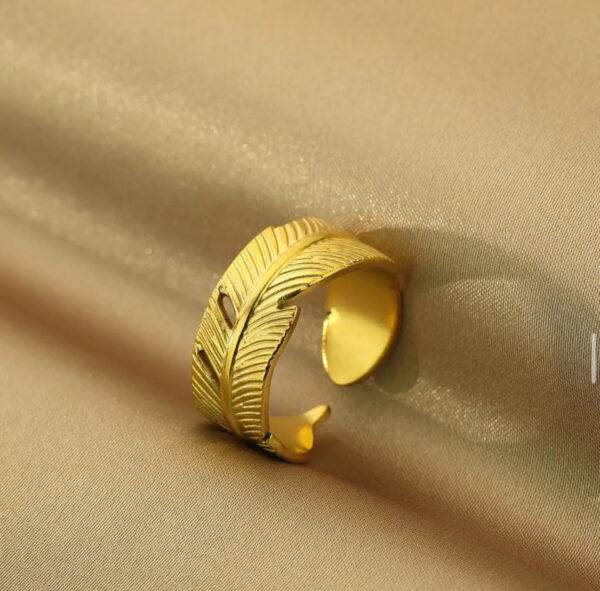 1110 Gold Plated Ring - Image 4