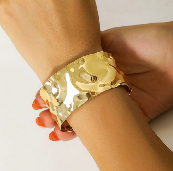 1105 Gold Plated Bangle - Image 3