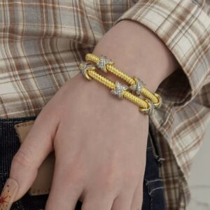 1044 Gold Plated Bangle