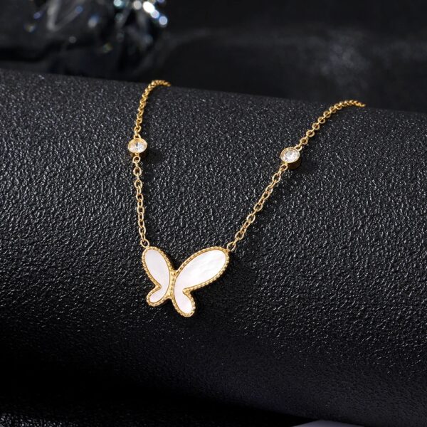 1140 Gold Plated Necklace - Image 7