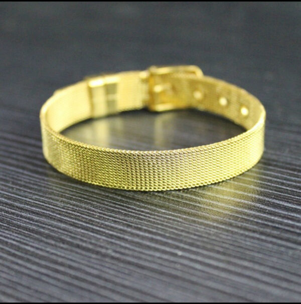 1147 Gold Plated Bracelet