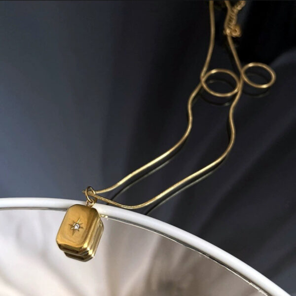 1160 Gold Plated Necklace - Image 4