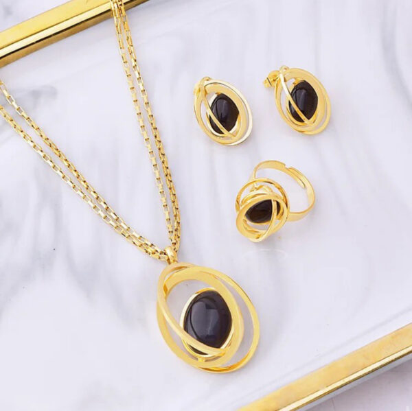 1161 Gold Plated Set