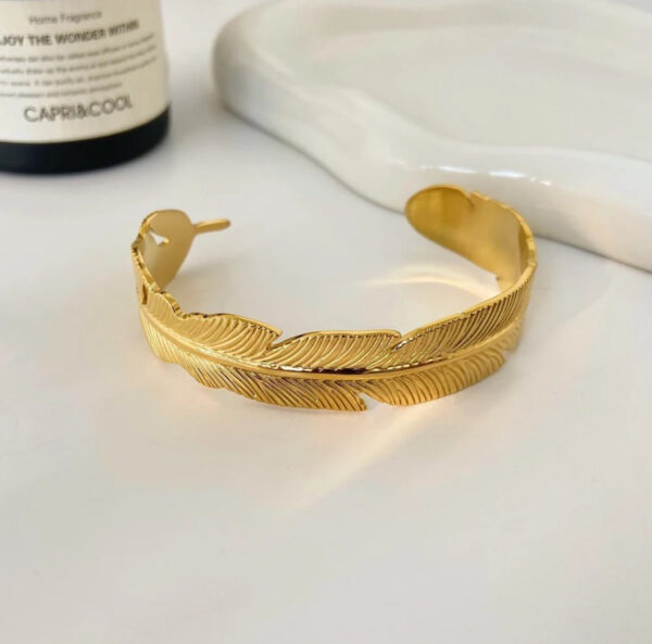 1170 Gold Plated Bangle