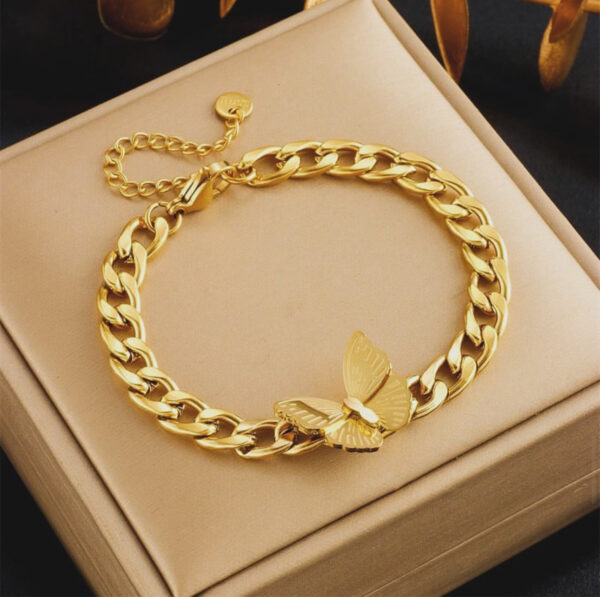 1173 Gold Plated Bracelet