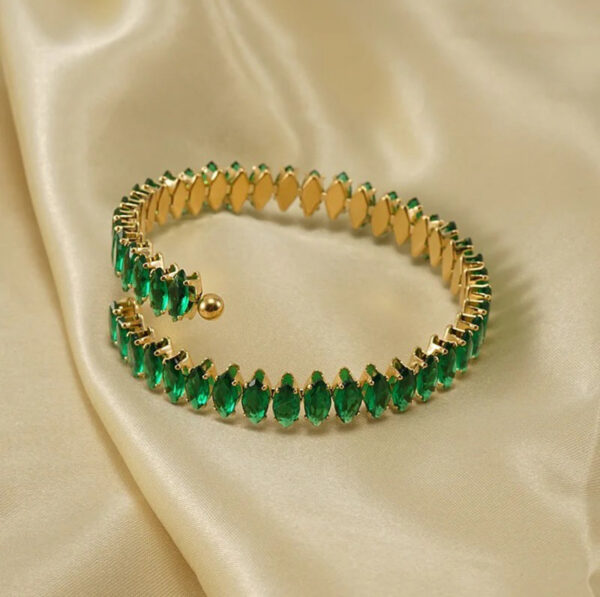 1184 Gold Plated Bangle