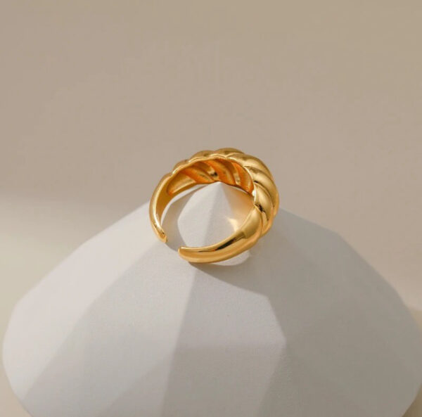 1230 Gold Plated Ring - Image 5