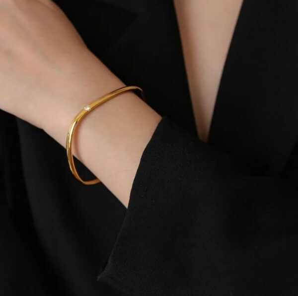 1270 Gold Plated Bangle - Image 6