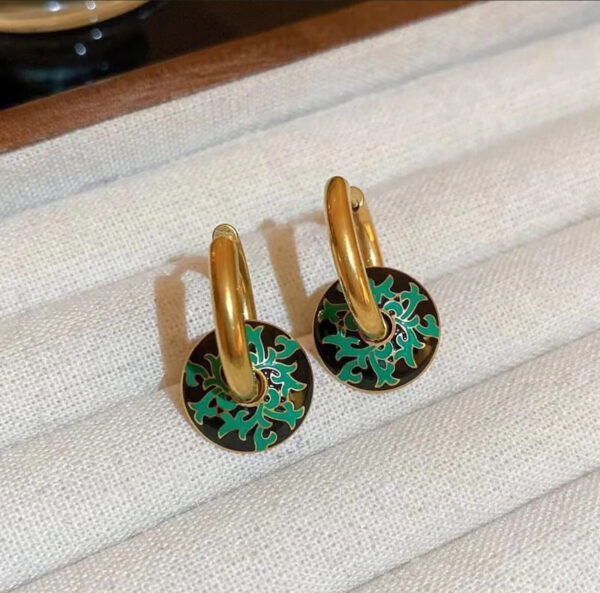 1310 Gold Plated Necklace & Earrings - Image 4