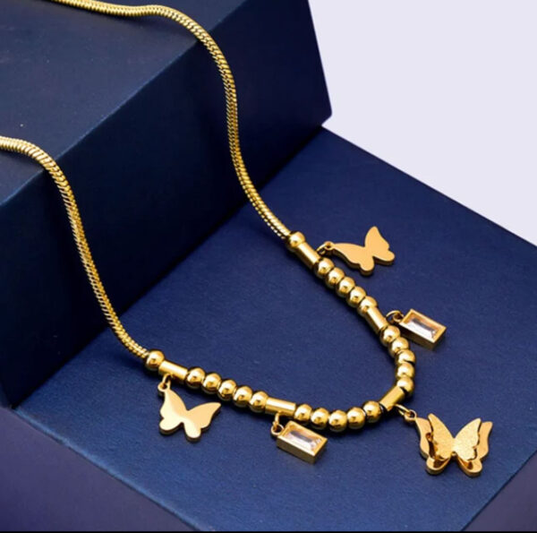 1315 Gold Plated Necklace - Image 4