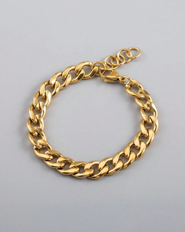 1350 Gold Plated Necklace & Bracelet - Image 6