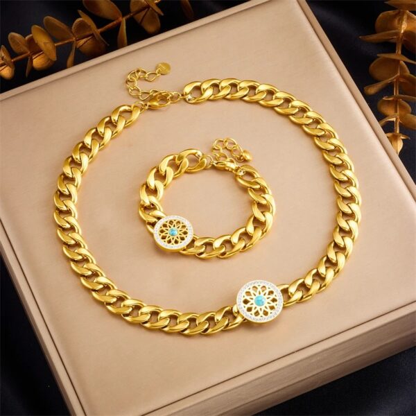 1372 Gold Plated Necklace & Bracelet