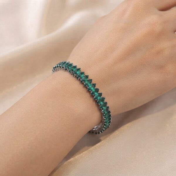 1184 Gold Plated Bangle