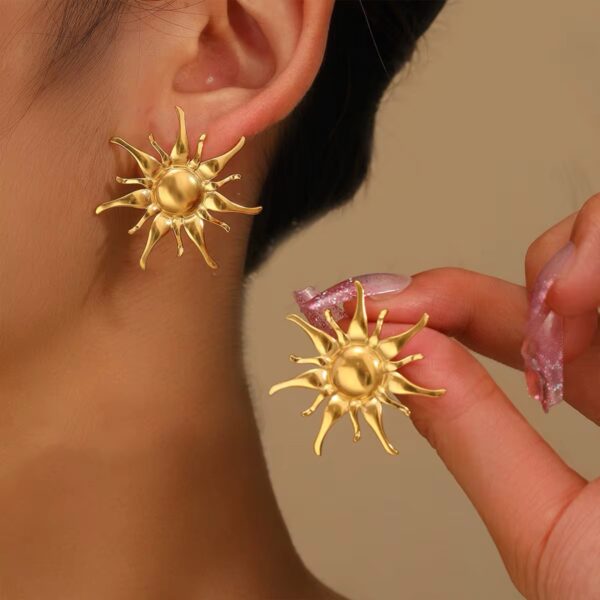 1159 Gold Plated Earrings