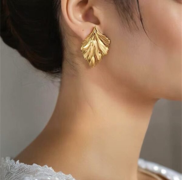 1367 Gold Plated Earrings