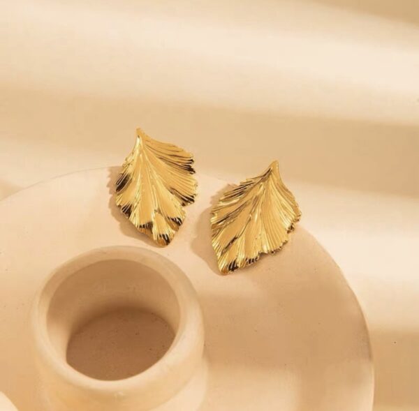 1367 Gold Plated Earrings