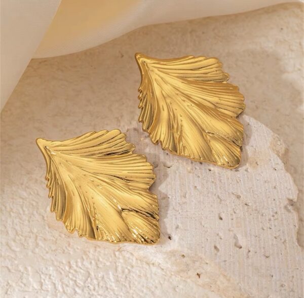 1367 Gold Plated Earrings