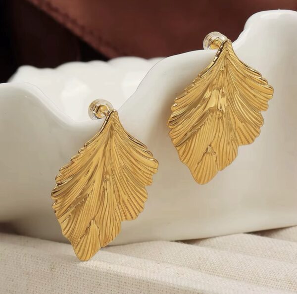1367 Gold Plated Earrings