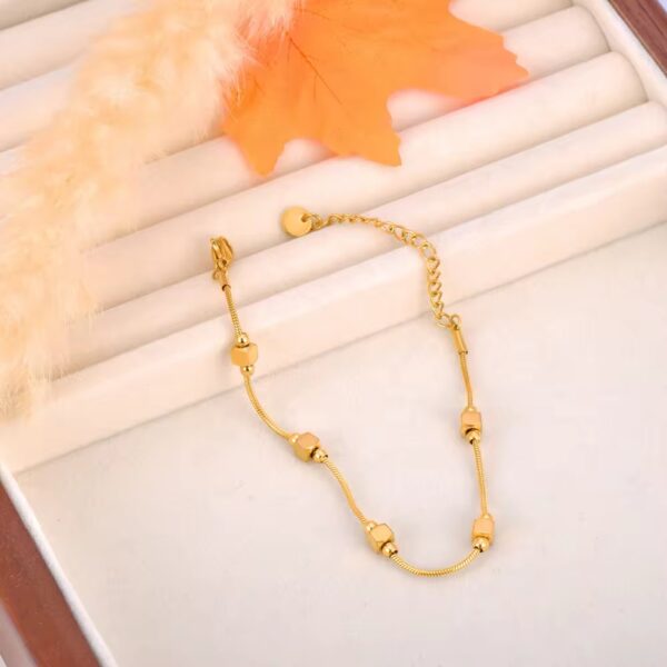 1393 Gold Plated Necklace & Bracelet - Image 2