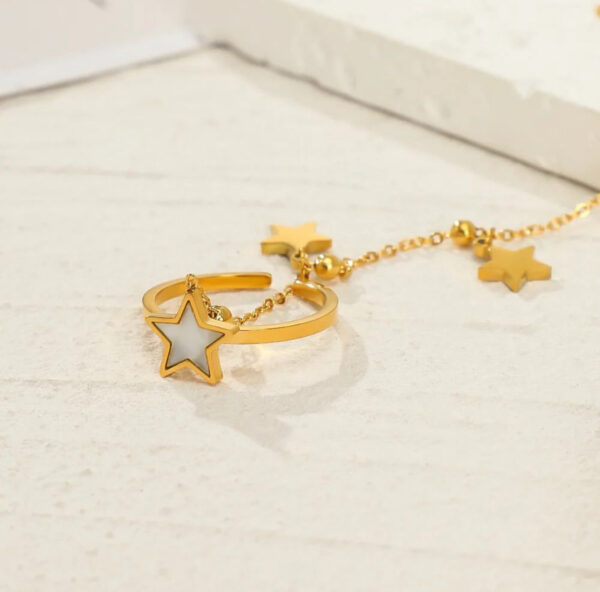 1392 Gold Plated Finger Bracelet - Image 4