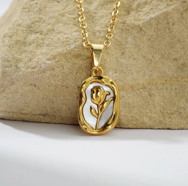 1438 Gold Plated Necklace