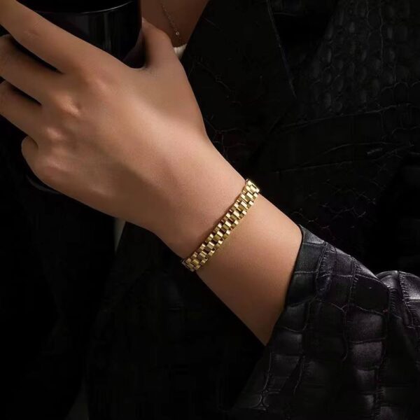 1470 Gold Plated Bracelet - Image 5