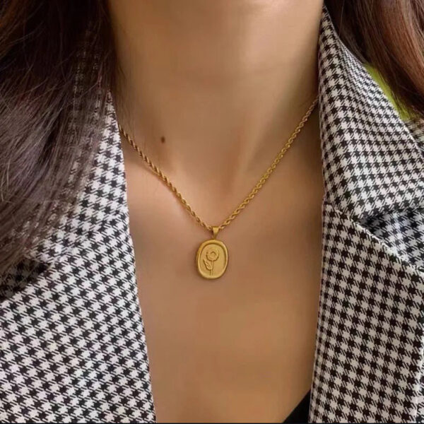 1481 Gold Plated Necklace - Image 2