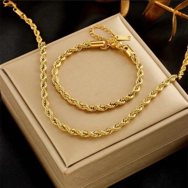 1497 Gold Plated Necklace & Bracelet