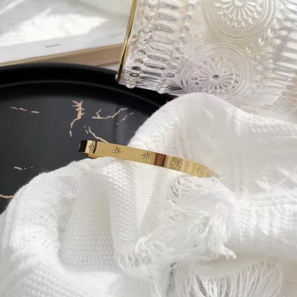1506 Gold Plated Bangle - Image 4