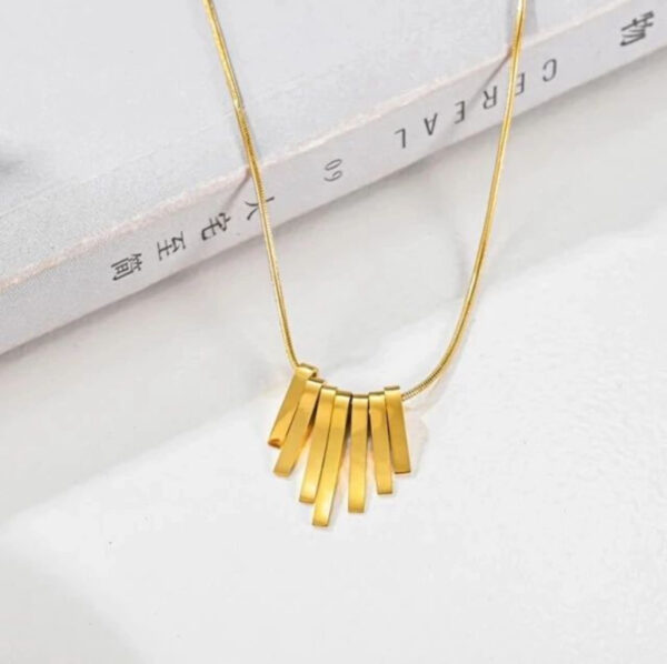 1530 Gold Plated Necklace - Image 4
