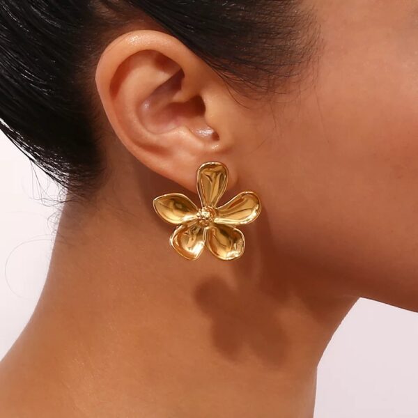 1569 Gold Plated Earrings - Image 2