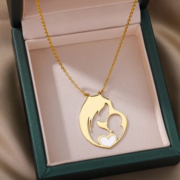 1571 Gold Plated Necklace - Image 3