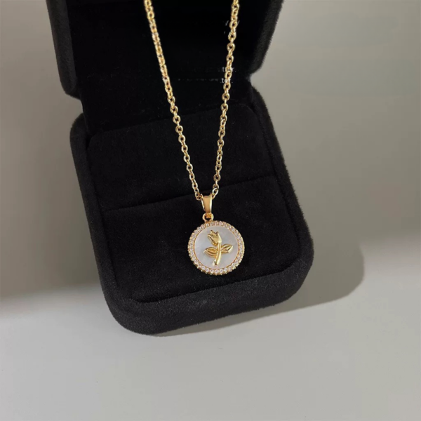 1579 Gold Plated Necklace