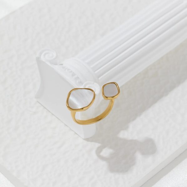 1580 Gold Plated Ring - Image 3