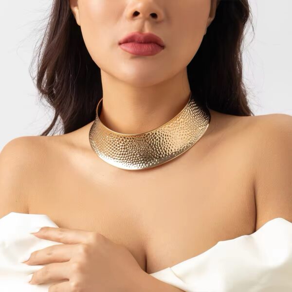 1535 Gold Plated Choker