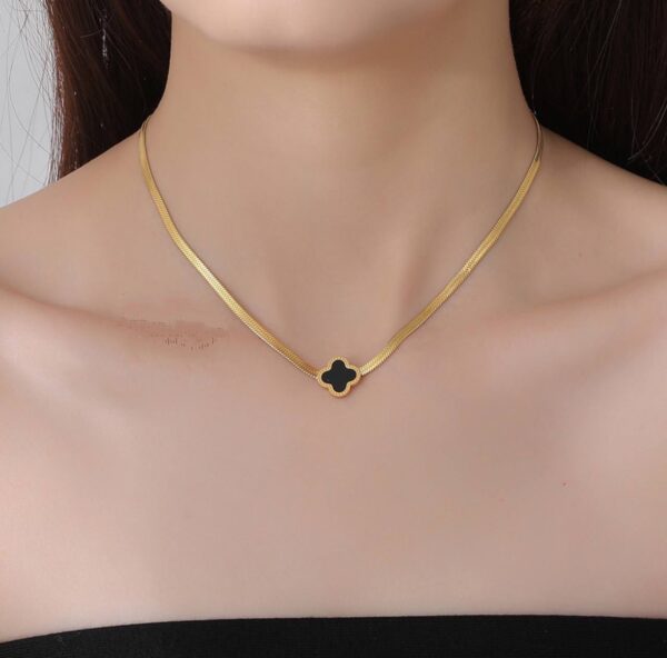 1562 Gold Plated Necklace & Bracelet - Image 2