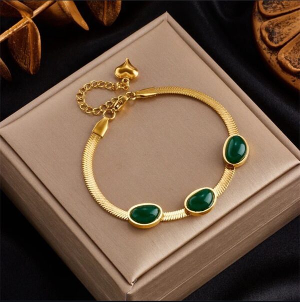 1564 Gold Plated Necklace & Bracelet - Image 5