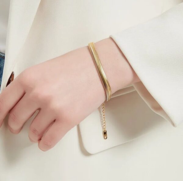 1561 Gold Plated Bracelet - Image 4