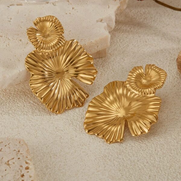 1591 Gold Plated Earrings - Image 3