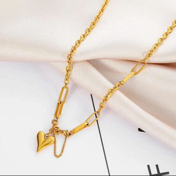 1608 Gold Plated Necklace - Image 4