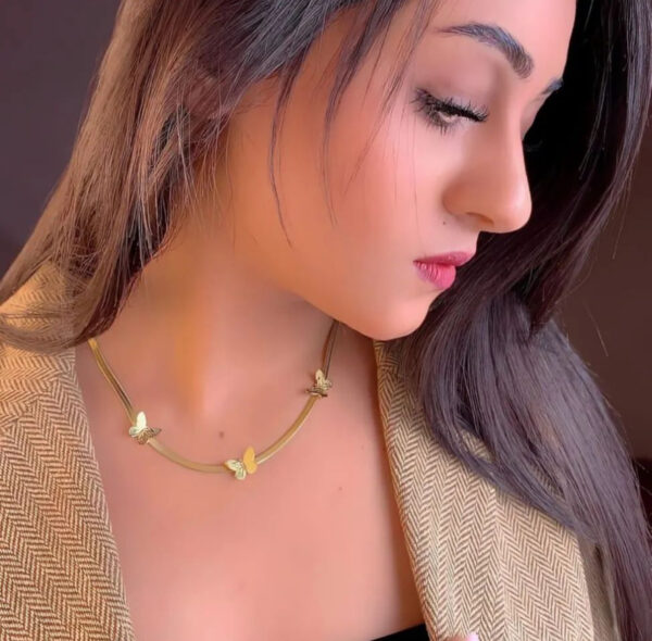 1623 Gold Plated Necklace - Image 3
